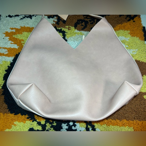 ULTA BEAUTY, blush hobo bag!! - Picture 3 of 11